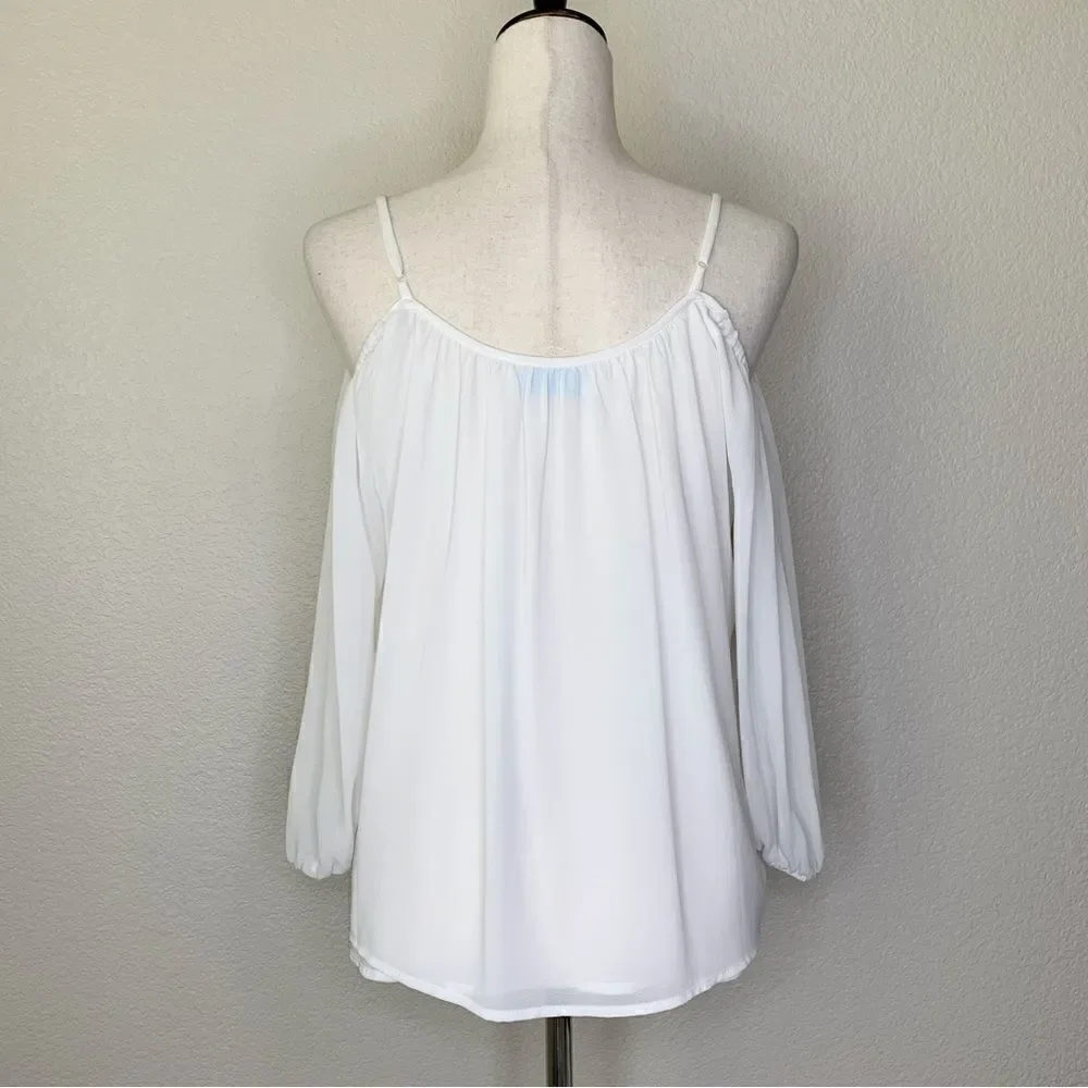 Khloe California White Cold Shoulder Top - Picture 5 of 12